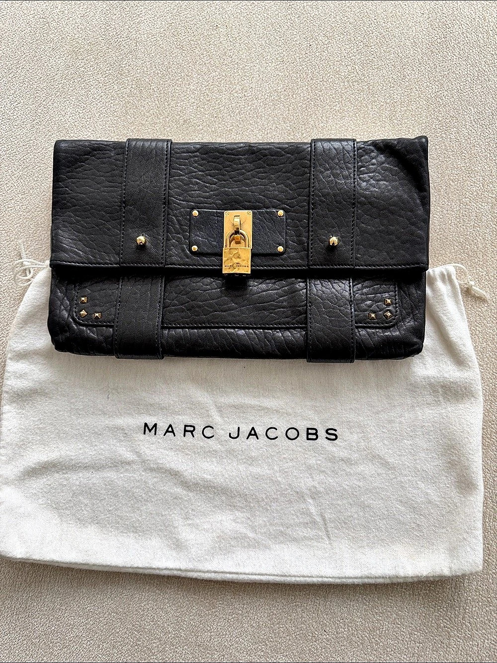 Marc Jacobs Eugenie Foldover Padlock Clutch Black